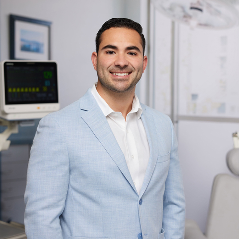 Dr. Christian Jimenez